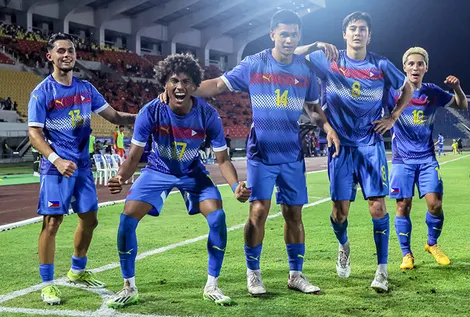 Hạ gục U22 Indonesia, U22 Philippines là đội đầu tiên giành vé vào bán kết
