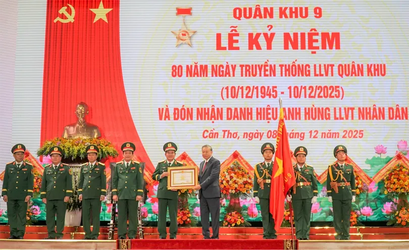 Xây dựng lực lượng vũ trang Quân khu 9 cách mạng, chính quy, tinh nhuệ, hiện đại