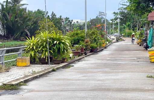 Cần trả lại hành lang bờ kè thông thoáng