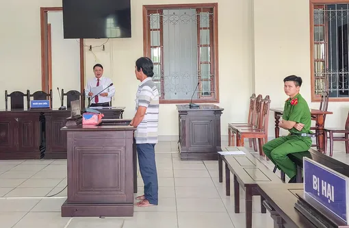 Điểm tựa cho người yếu thế