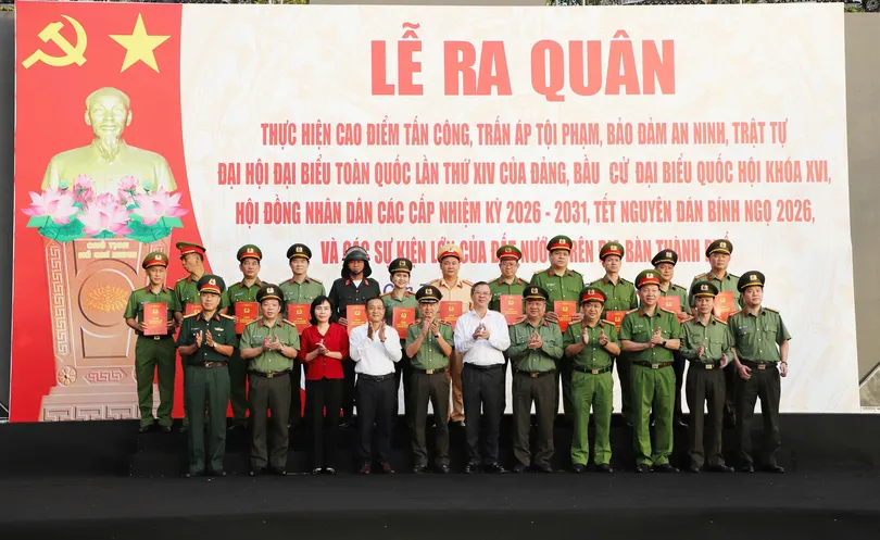 Công an TP Cần Thơ ra quân thực hiện cao điểm bảo đảm an ninh, trật tự các sự kiện lớn và Tết Nguyên đán Bính Ngọ