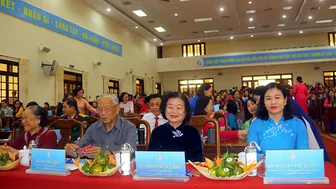 Các cấp Hội LHPN thành phố phải chuyển mình mạnh mẽ, hành động quyết liệt,... đóng góp hiệu quả vào sự nghiệp xây dựng, phát triển địa phương, đất nước Các cấp Hội LHPN thành phố phải chuyển mình mạnh mẽ, hành động quyết liệt,... đóng góp hiệu quả vào sự nghiệp xây dựng, phát triển địa phương, đất nước