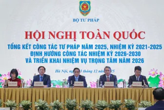 Đổi mới tư duy làm luật, xóa bỏ tư duy "không biết mà vẫn quản", "không quản được thì cấm" Đổi mới tư duy làm luật, xóa bỏ tư duy