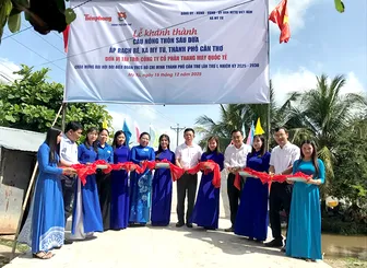 Khánh thành cầu giao thông nông thôn trên 350 triệu đồng ở xã Mỹ Tú