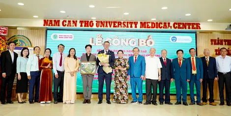 Bệnh viện đầu tiên ở ĐBSCL đạt chứng nhận kiểm định quốc tế theo tiêu chuẩn Hoa Kỳ