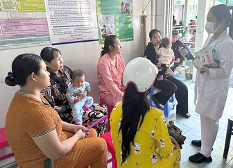 Xét nghiệm HIV, viêm gan B và giang mai ngay trong lần khám thai đầu tiên Xét nghiệm HIV, viêm gan B và giang mai ngay trong lần khám thai đầu tiên