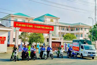 Tuổi trẻ xã Cờ Đỏ tuyên truyền bình đẳng giới và phòng, chống ma túy