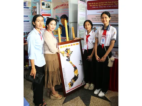 Khai mạc Cuộc thi Khoa học kỹ thuật cấp thành phố dành cho học sinh trung học năm học 2025-2026