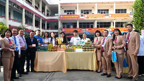 Đột phá nghiên cứu khoa học, gắn kết thực tiễn địa phương