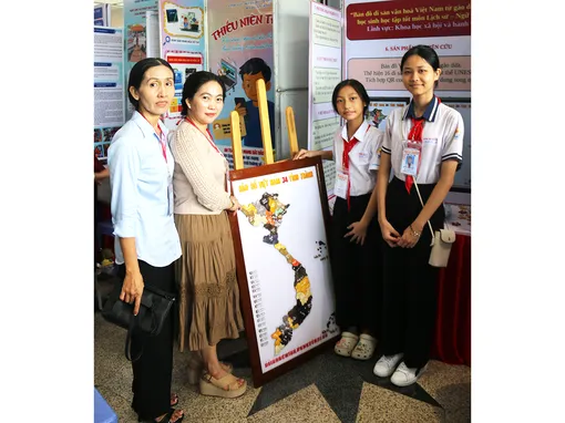 Khai mạc Cuộc thi Khoa học kỹ thuật cấp thành phố dành cho học sinh trung học năm học 2025-2026