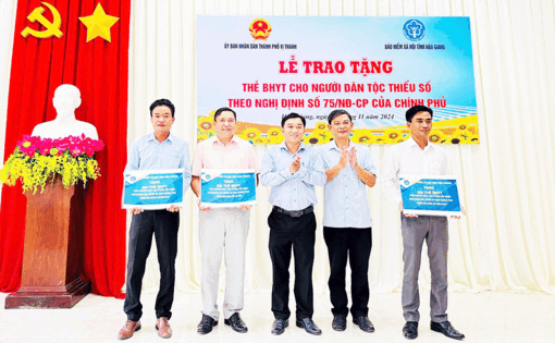 ទី​ក្រុង​កឹង​ធើ អនុ​វត្ត​គោលន​យោ​បាយ​ធា​នា​រ៉ាប់​រង​សុខាភិបាល​មាន​ប្រ​សិទ្ធ​ភាព​នៅ​តំបន់​ជន​ជាតិ​ភាគ​តិច​