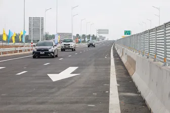 Điều chỉnh thời gian đưa vào khai thác đoạn cao tốc Cần Thơ – Hậu Giang vào 9 giờ ngày 22-12