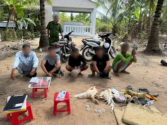 Công an xã Long Phú triệt phá điểm đánh bạc ăn thua bằng tiền