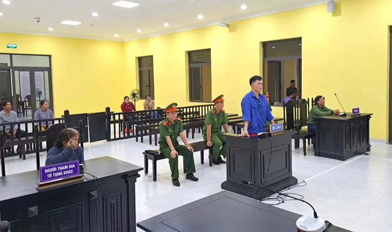 Cà Mau: Đối tượng đánh mẹ, đâm lực lượng chức năng lãnh 11 năm tù