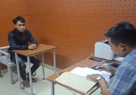 Bắt đối tượng cướp giật tài sản khi đang lẩn trốn tại Đồng Tháp