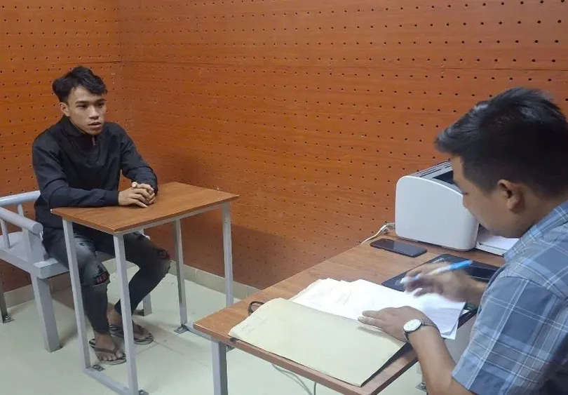 Bắt đối tượng cướp giật tài sản khi đang lẩn trốn tại Đồng Tháp