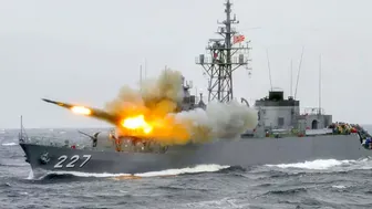 Nhật tăng mạnh chi tiêu quốc phòng