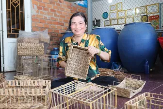 Vượt khó vươn lên từ đôi chân khiếm khuyết