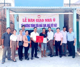 យក​ចិត្ត​ទុក​ដាក់​គិត​គូរ​ដល់​អ្នក​ក្រ​