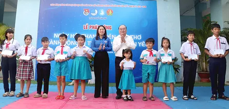 Ngày hội "Thanh niên Cần Thơ hành động vì thành phố thân yêu"