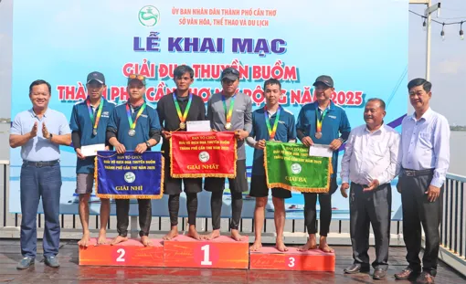 Sôi nổi Giải Đua thuyền buồm TP Cần Thơ mở rộng 2025