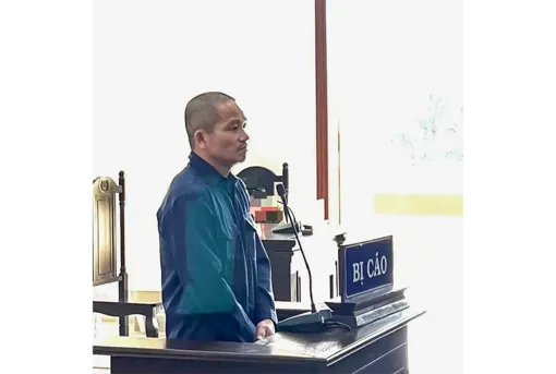 Dùng hung khí giải quyết mâu thuẫn với vợ, chồng lãnh án 8 năm tù