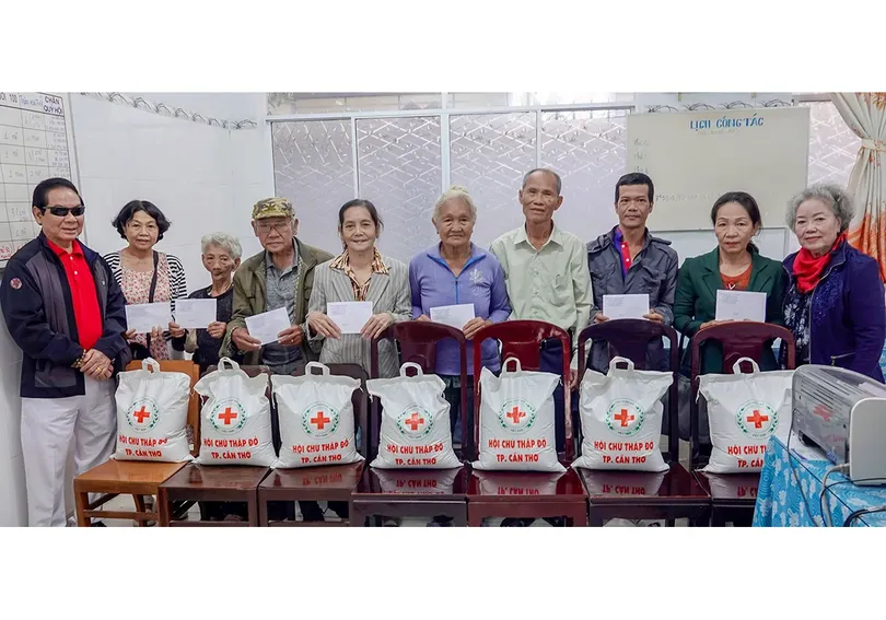 Chăm lo đời sống hội viên người tù kháng chiến