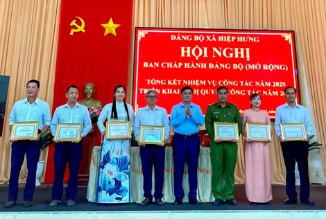 Xã Hiệp Hưng cần phát huy lợi thế để phát triển kinh tế - xã hội bền vững