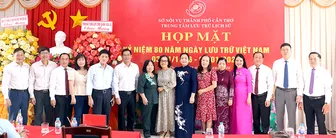 Họp mặt kỷ niệm 80 năm Ngày Lưu trữ Việt Nam
