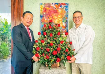 Tình hữu nghị đặc biệt Việt Nam - Cuba tỏa sáng trên mọi không gian địa lý