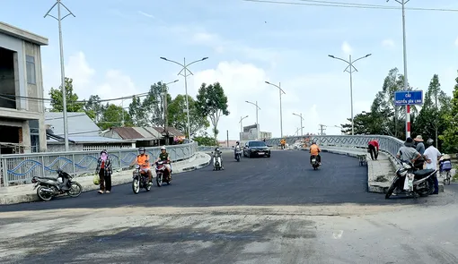Hoàn thiện cầu Nguyễn Văn Linh - niềm vui năm mới của người dân