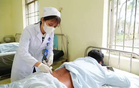 Điều trị hiệu quả các bệnh xương khớp tại Trung tâm Y tế khu vực Thốt Nốt