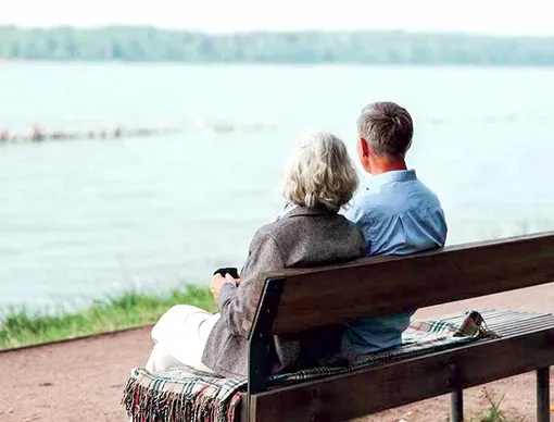 Ly hôn tuổi trung niên ngày càng phổ biến