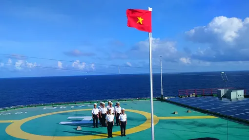 Bài cuối: Sắt son lời thề giữ biển