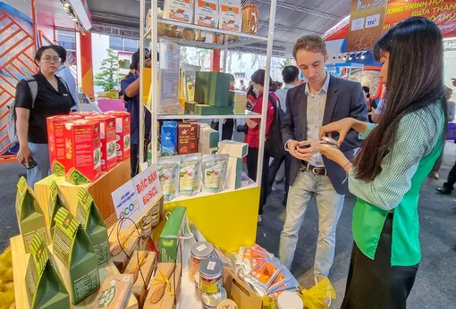 Phát triển công nghiệp chế biến, bảo quản nông lâm thủy sản