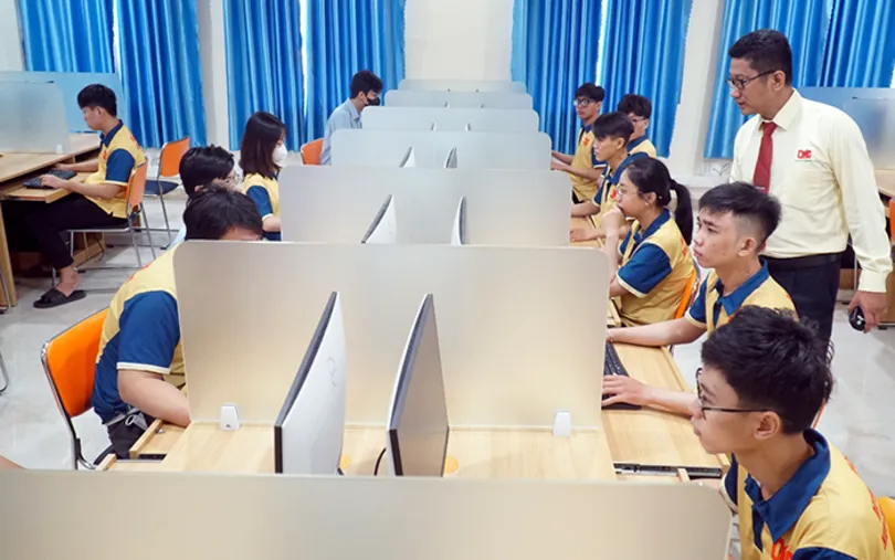 Trường Đại học Nam Cần Thơ đạt chuẩn QS Stars 4 sao