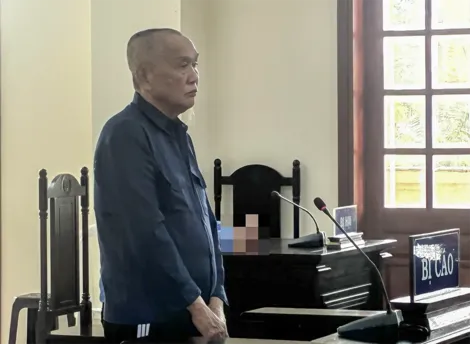 Xét xử vụ án giả làm “đại tá tình báo” lừa bán thiên thạch