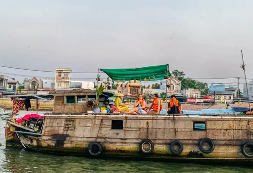 Cần Thơ đón khoảng 370.000 lượt khách tham quan trong dịp nghỉ Tết Dương lịch 2026