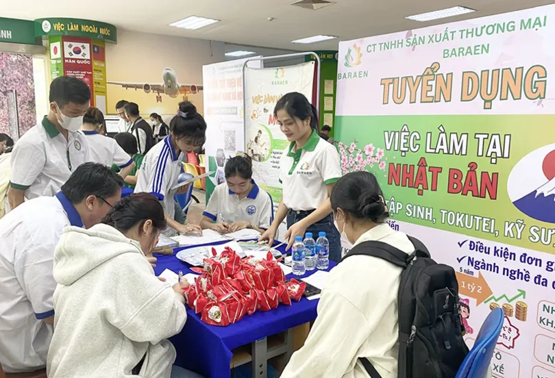 Đồng hành cùng lao động đi làm việc ở nước ngoài