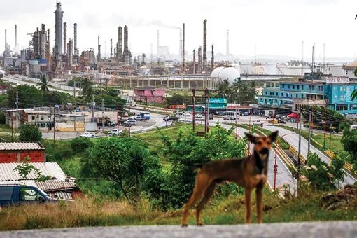 Mỹ kiểm soát dầu mỏ của Venezuela bằng cách nào?