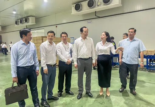 Vượt khó, giữ đà tăng trưởng