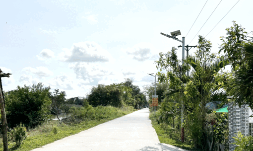 ម្ចាស់​ឆ្នោត​ស្នើ​វិនិយោគ​ប្រ​ព័ន្ធ​អុជ​បំ​ភ្លឺ​ ដំ​ឡើង​ភ្លើង​សញ្ញា​ចរាចរ​ណ៍