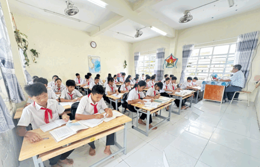 ទី​ក្រុង​កឹង​ធើ យក​ចិត្ត​ទុក​ដាក់​គិត​គូរ​ដល់​សិស្ស​ជន​ជាតិ​អន្តេ​វាសិក​