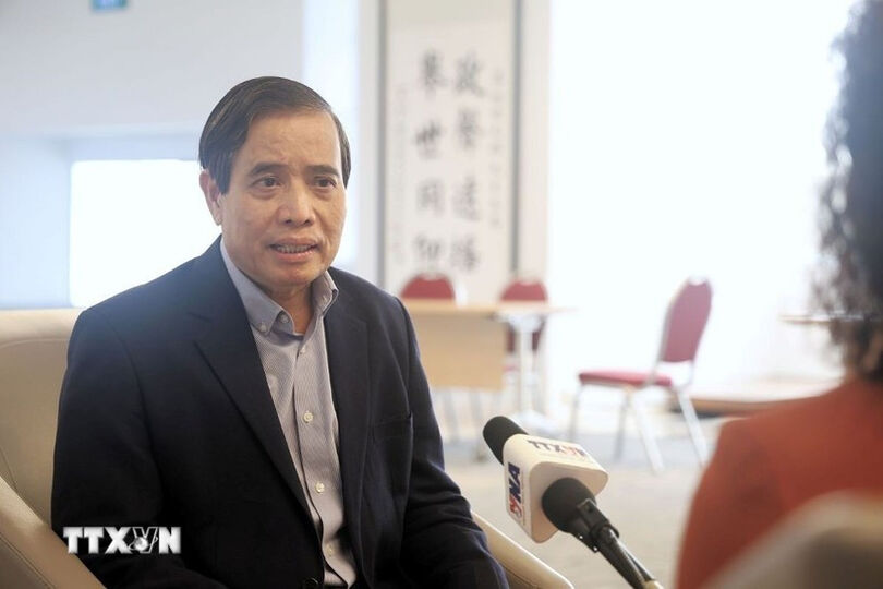 Vietnam shines on global stage amid challenges: expert