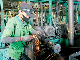 Năm qua, cả nước có 195.100 doanh nghiệp đăng ký thành lập mới