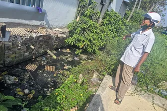 Kênh Bà Sáu ô nhiễm, người dân kiến nghị sớm khơi thông dòng chảy