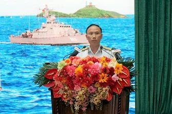 Đoàn đại biểu TP Cần Thơ chúc Tết tại Đảng ủy, Bộ Tư lệnh Vùng 5 Hải quân