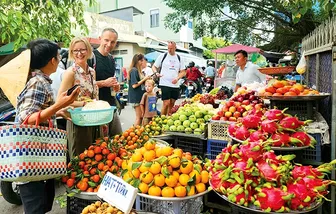 Bán lẻ hàng hóa và doanh thu dịch vụ tiêu dùng tăng 9,2% so với năm trước