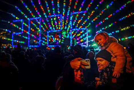 Hà Lan cấm pháo hoa sau nhiều vụ hỗn loạn đầu năm mới