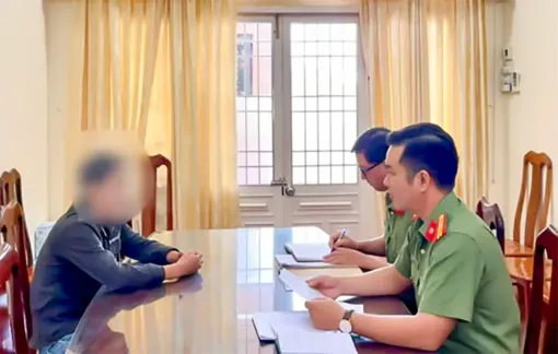 Cà Mau: Vi phạm xuất, nhập cảnh và khai thác thủy sản, 3 cá nhân bị phạt